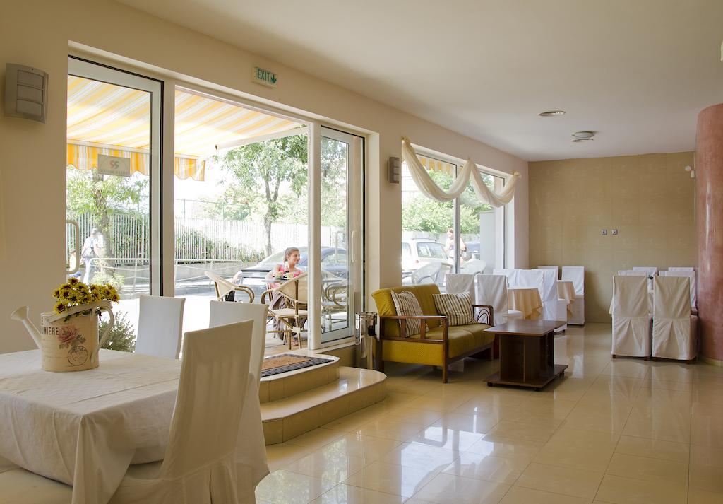 Family Hotel Electra เปาโมเรีย ภายนอก รูปภาพ